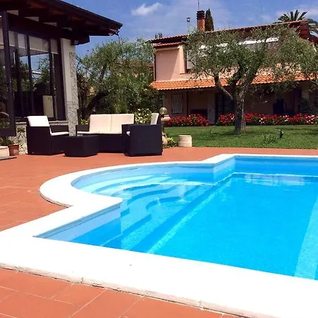 Il Portico Bed & Breakfast Sarzana