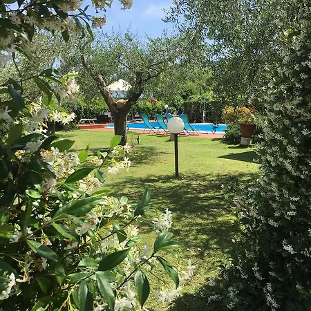 Il Portico Alojamento de Acomodação e Pequeno-almoço Sarzana